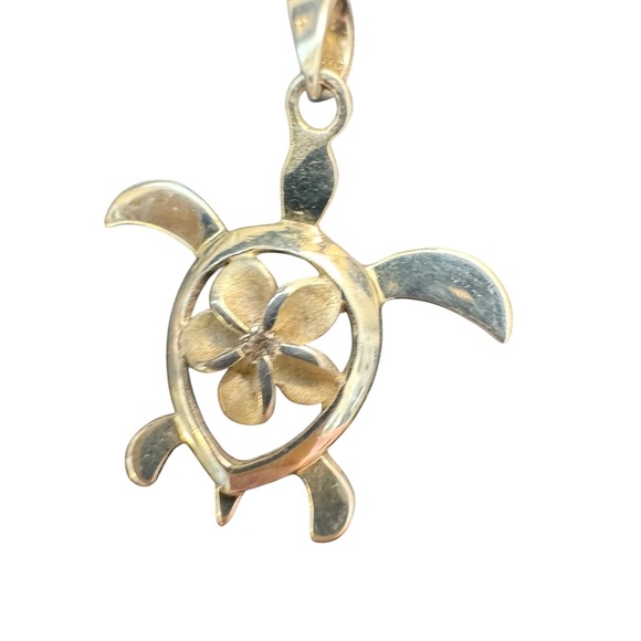 Silver 925 Hawaiian Honu Turtle Pendant Plumeria Flower Center Small Clear Stone - Picture 8 of 9